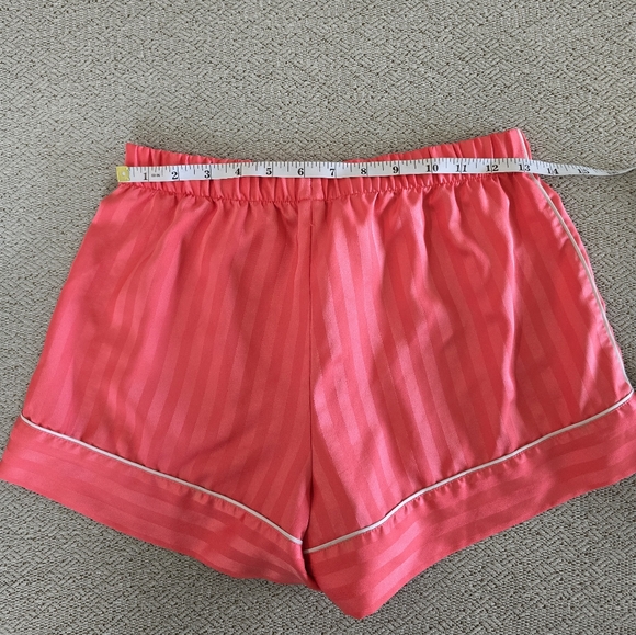 Victoria's Secret Coral Striped Short Sleeve Pajamas Shorts Set - Size XS - Picture 9 of 12